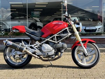 Ducati Monster 600 | Carbon Uitlaten